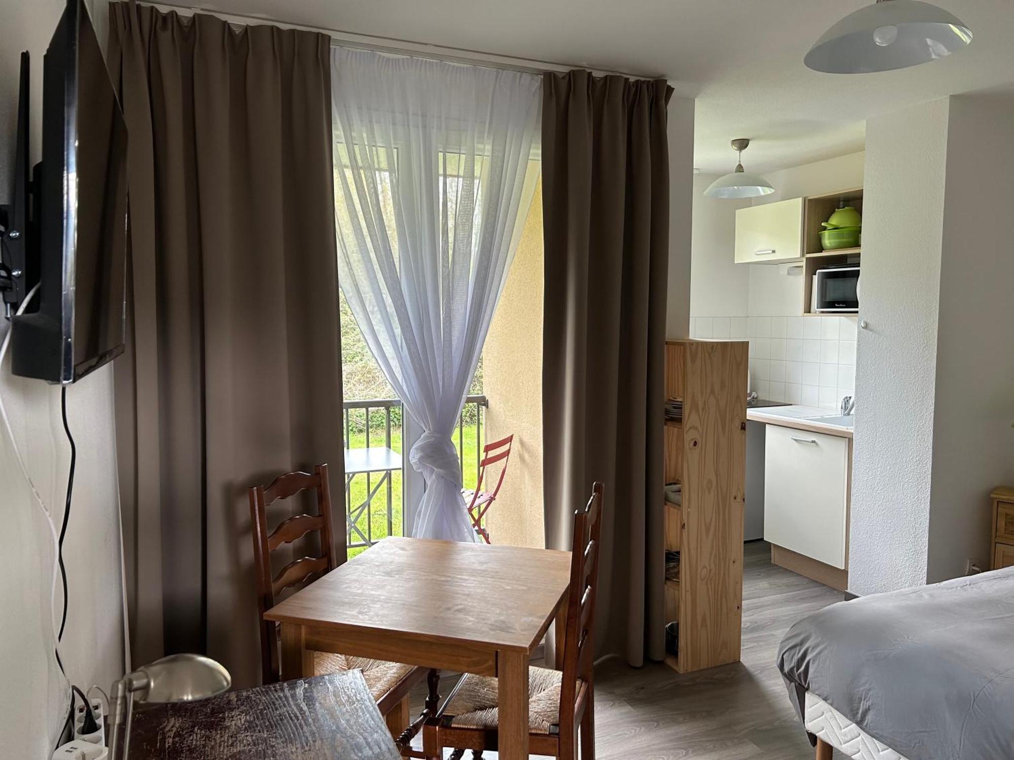Appartement Normandie Avec Jardin Equemauville Bagian luar foto